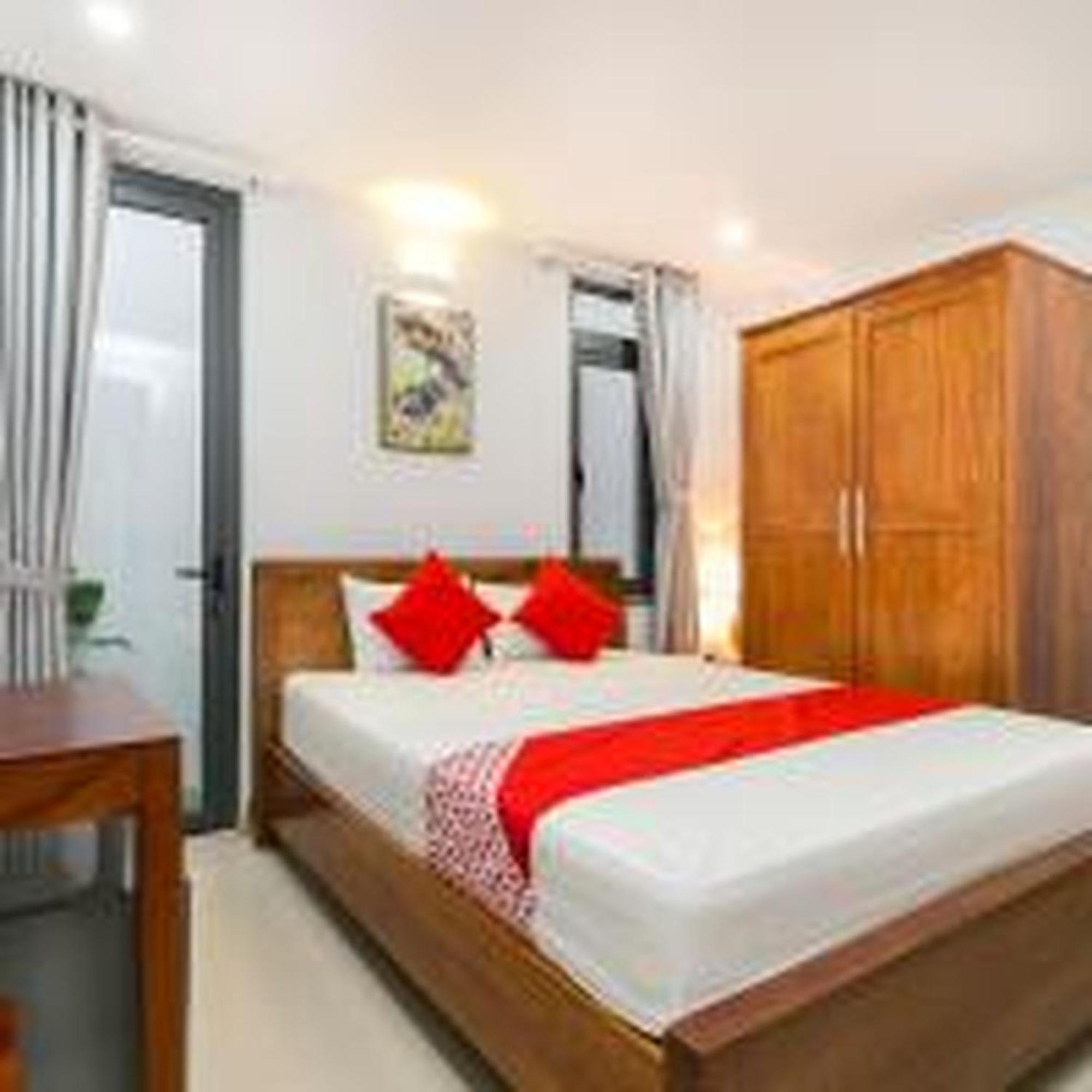 Super Oyo 520 Friendly Homestay Ho Chi Minh-stad Buitenkant foto